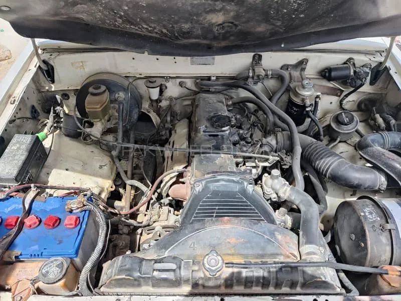 Toyota Hilux 1995 for Sale in Quetta Image-1