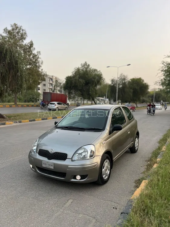 Toyota Vitz 2005 for Sale in Islamabad Image-1