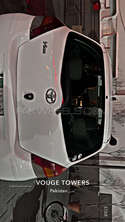 Toyota Vitz 2006 for Sale in Lahore Image-1