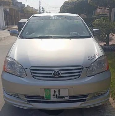 Toyota Corolla 2.0D Saloon 2003