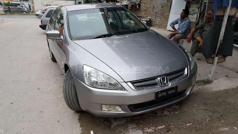 Honda Accord 2006 for Sale in Islamabad Image-1
