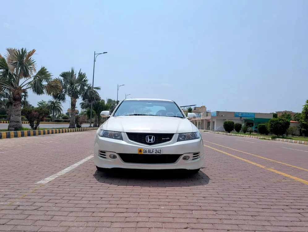 Honda Accord 2002 for Sale in Multan Image-1