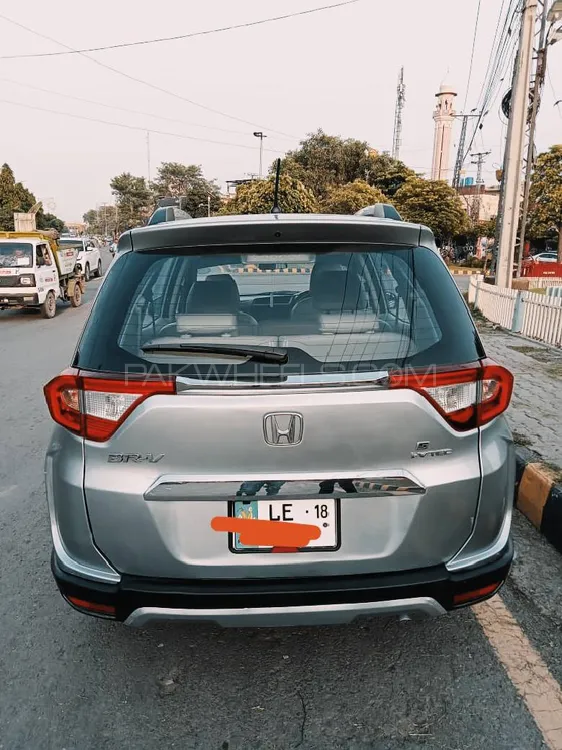 Honda BR-V 2017 for Sale in Lahore Image-1