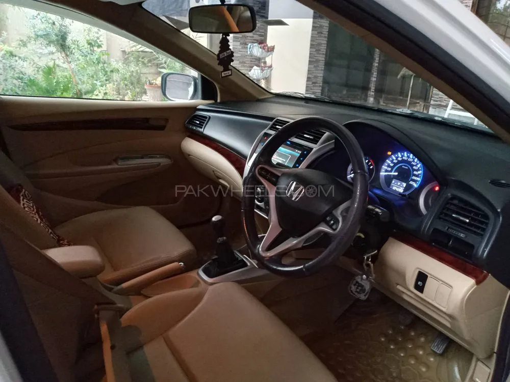 Honda City 2018 for Sale in Islamabad Image-1