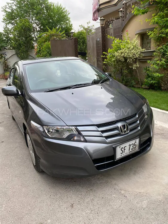 Honda City 2010 for Sale in Peshawar Image-1