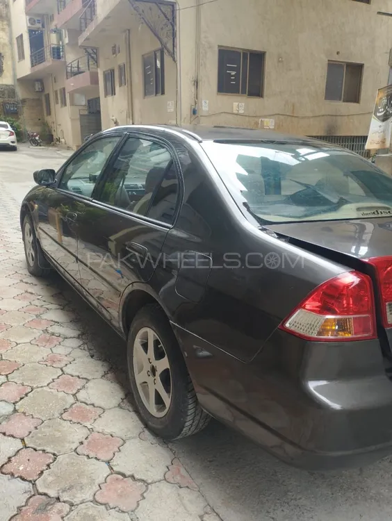 Honda Civic 2005 for Sale in Islamabad Image-1