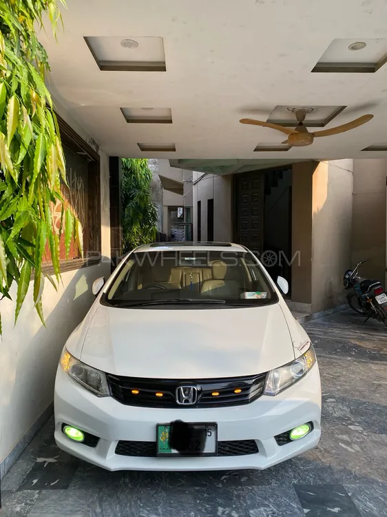 Honda Civic 2015 for Sale in Lahore Image-1