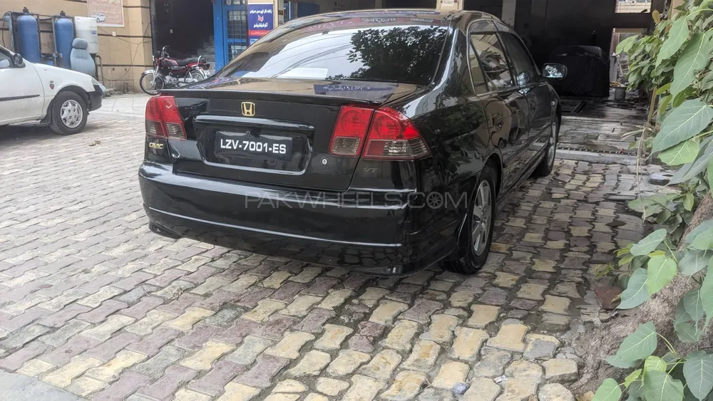 Honda Civic 2005 for Sale in Lahore Image-1