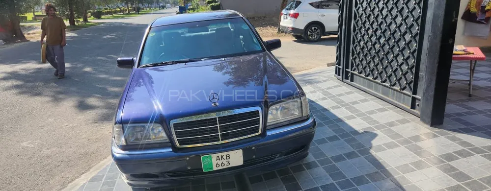 Mercedes Benz C Class 1998 for Sale in Mian Wali Image-1
