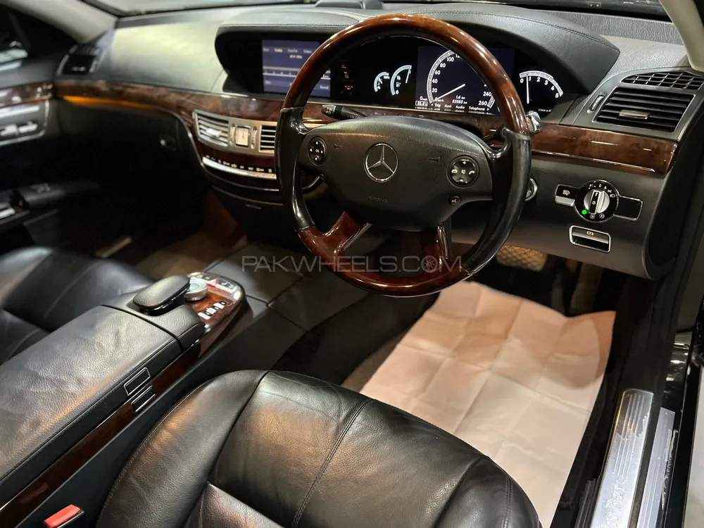 Mercedes Benz S Class 2006 for Sale in Karachi Mercedes Benz S Class 2006 for Sale in Karachi Image-8