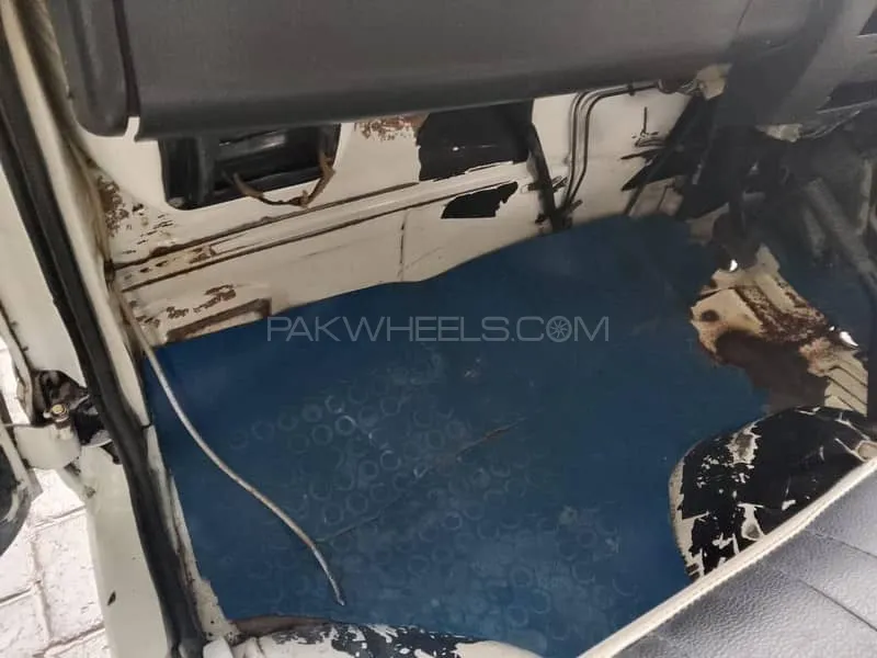 Suzuki Bolan 2012 for Sale in Lahore Image-1
