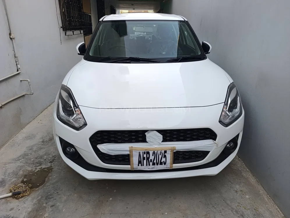 Suzuki Swift 2025 for Sale in Karachi Image-1