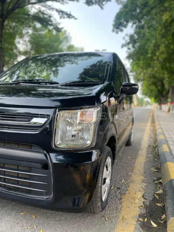Suzuki Wagon R 2023 for Sale in Lahore Image-1