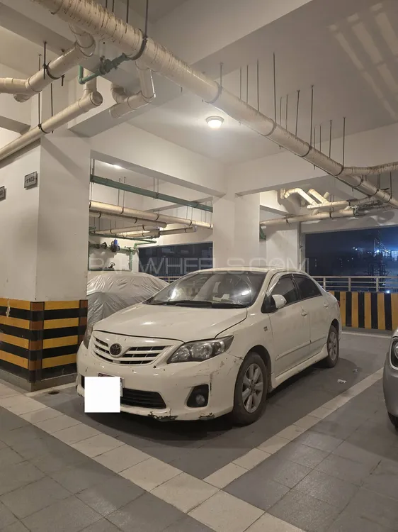 Toyota Corolla 2013 for Sale in Karachi Image-1