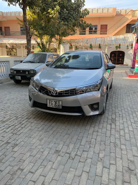 Toyota Corolla 2015 for Sale in Islamabad Image-1