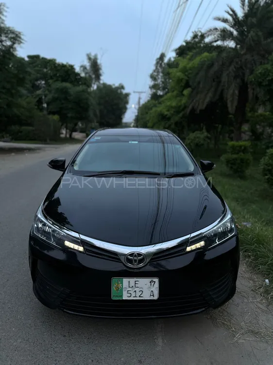 Toyota Corolla 2017 for Sale in Sargodha Image-1