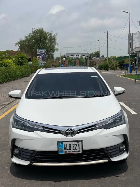 Toyota Corolla 2018 for Sale in Toba Tek Singh Image-1