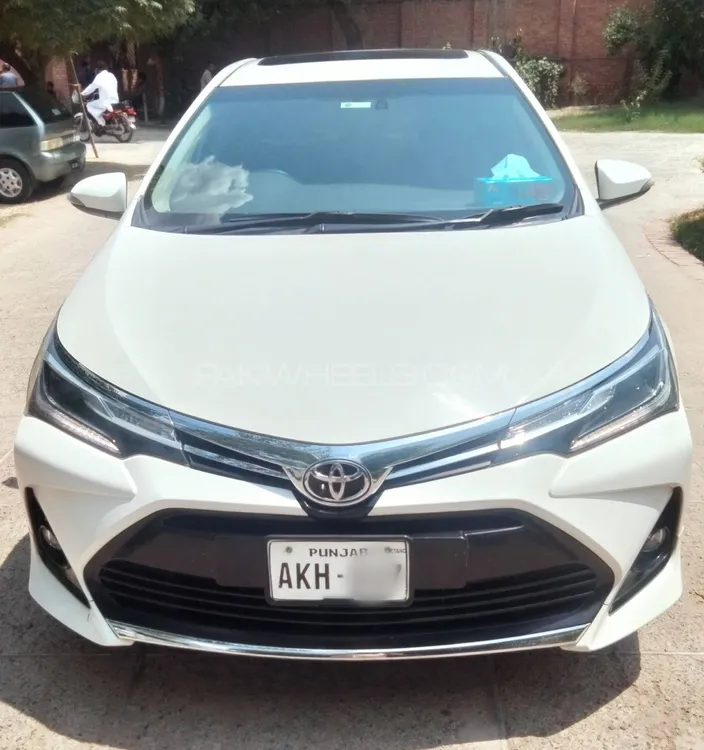 Toyota Corolla 2022 for Sale in Jhang Image-1