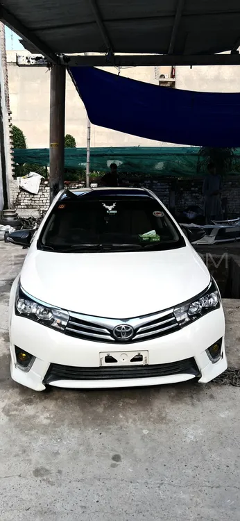 Toyota Corolla 2016 for Sale in Gujrat Image-1
