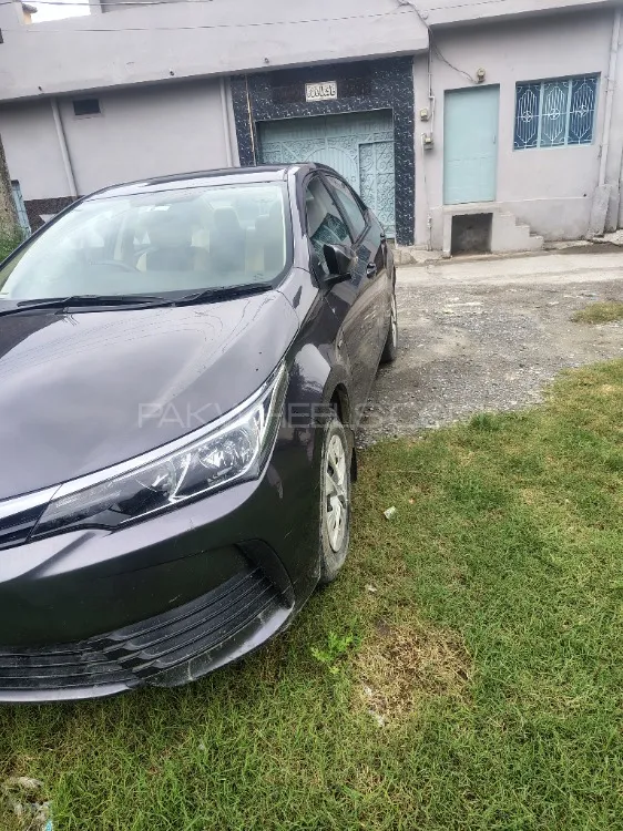 Toyota Corolla 2018 for Sale in Karachi Image-1