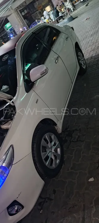 Toyota Corolla 2012 for Sale in Lahore Image-1