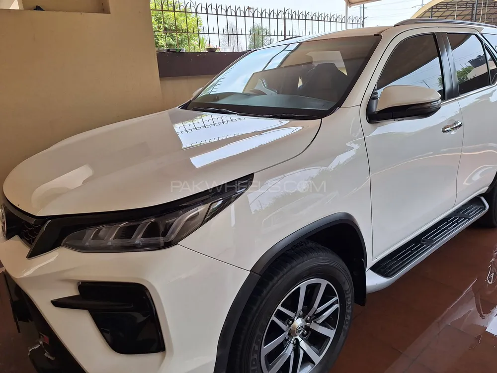 ٹویوٹا فورچیونر 2020 for Sale in لاہور Image-1