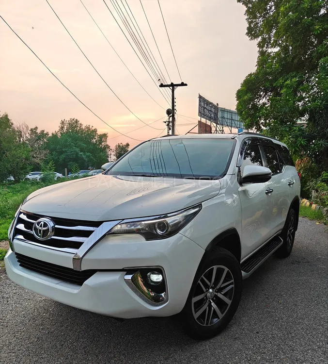 Toyota Fortuner 2021 for Sale in Lahore Image-1