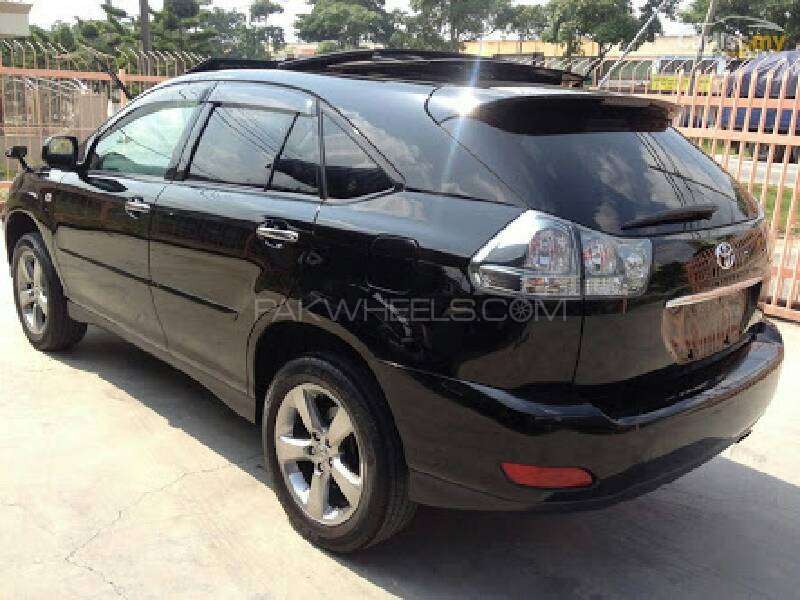 Toyota Harrier 2011 for Sale in Islamabad Image-1