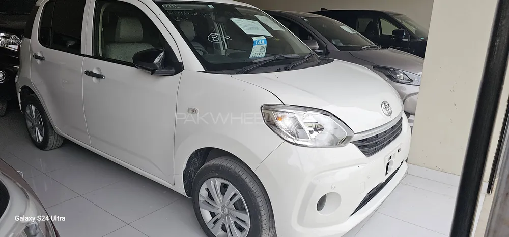 Toyota Passo 2022 for Sale in Karachi Image-1