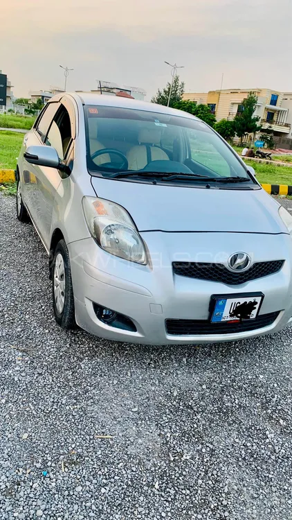 Toyota Vitz 2008 for Sale in Islamabad Image-1