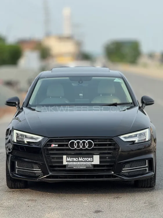 Audi A4 2017 for Sale in Lahore Image-1