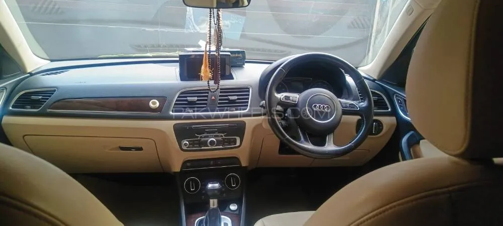 Audi Q3 2017 for Sale in Lahore Image-1