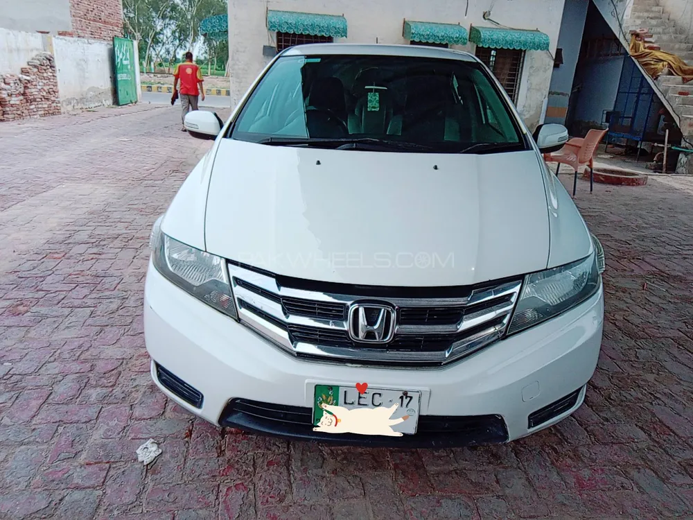 Honda City 2017 for Sale in Mian Channu Image-1
