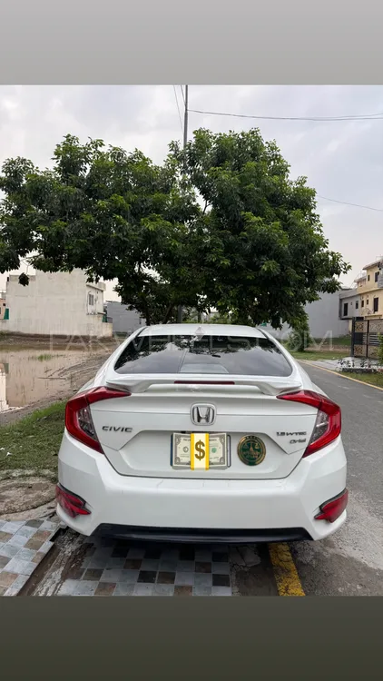 Honda Civic 2018 for Sale in Lahore Image-1