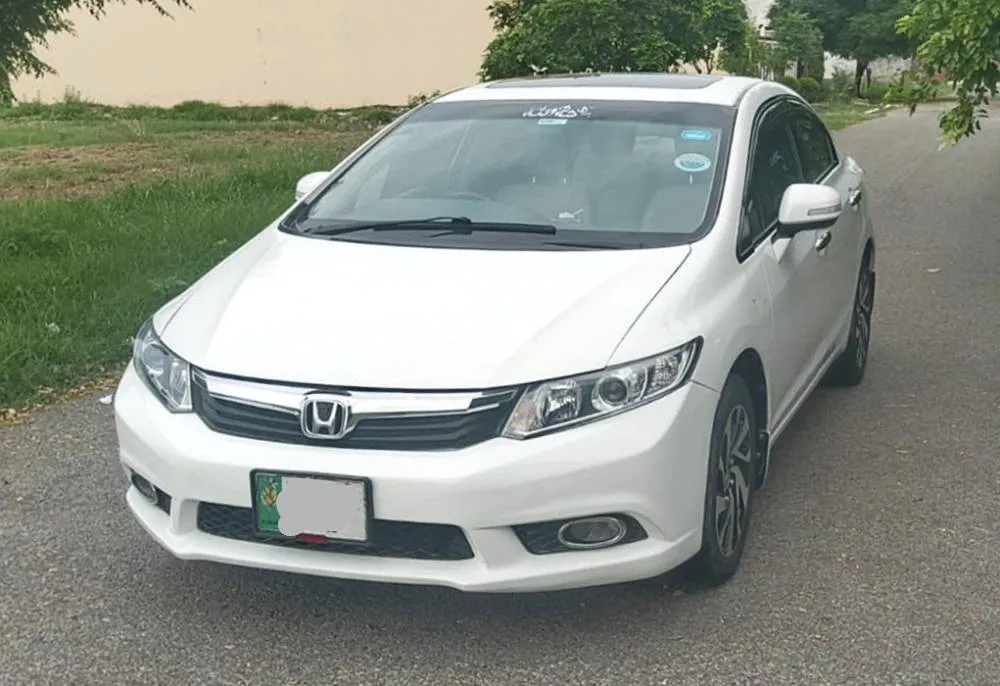 Honda Civic 2015 for Sale in Lahore Image-1