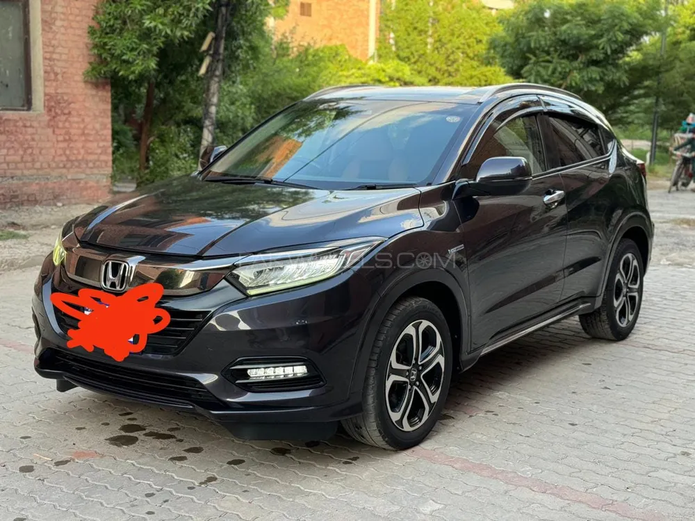 Honda Vezel 2024 for Sale in Sargodha Image-1