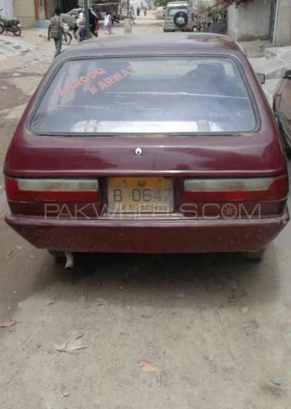 مزدا 323 1978 for Sale in کراچی Image-1