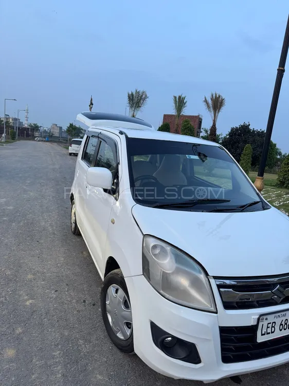 سوزوکی ویگن آر 2017 for Sale in لاہور Image-1