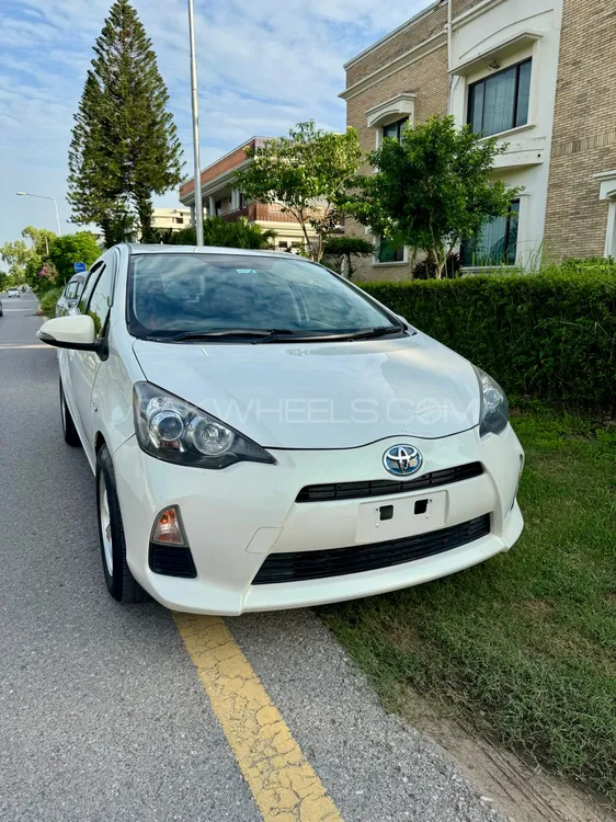 ٹویوٹا اکوا 2013 for Sale in اسلام آباد Image-1