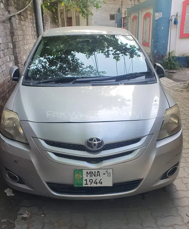 Toyota Belta 2010 for Sale in Sialkot Image-1