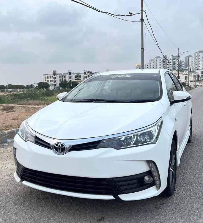 Toyota Corolla 2020 for Sale in Karachi Image-1