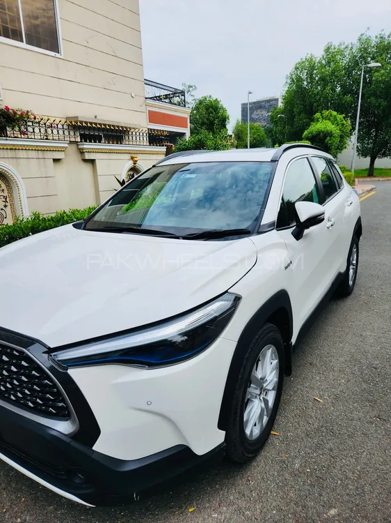 Toyota Corolla Cross 2024 for Sale in Lahore Image-1