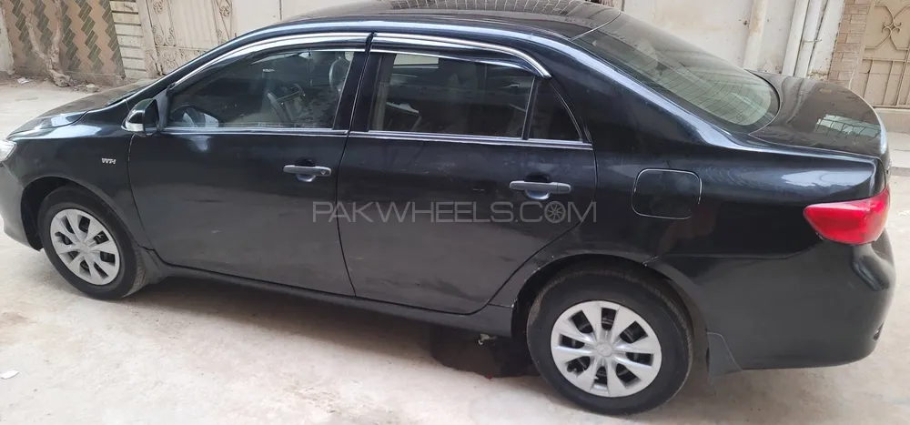 Toyota Corolla 2011 for Sale in Karachi Image-1