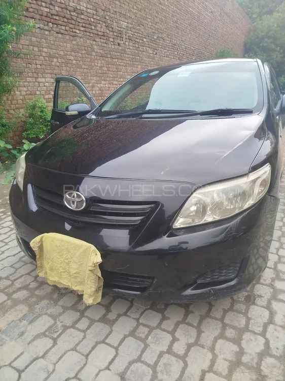 Toyota Corolla 2011 for Sale in Faisalabad Image-1