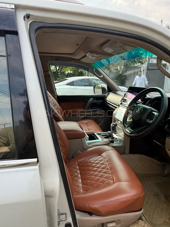 Toyota Land Cruiser 2001 for Sale in Lala musa Image-1