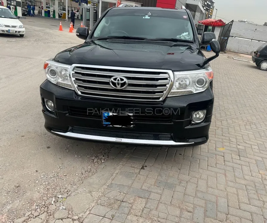 Toyota Land Cruiser 2012 for Sale in Faisalabad Image-1