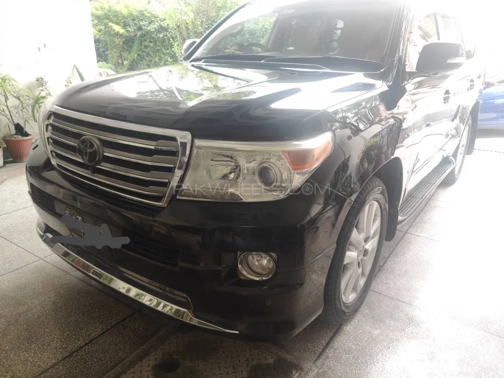 Toyota Land Cruiser 2013 for Sale in Islamabad Image-1