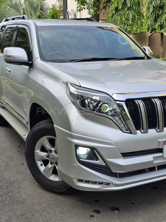 Toyota Prado 2010 for Sale in Lahore Image-1