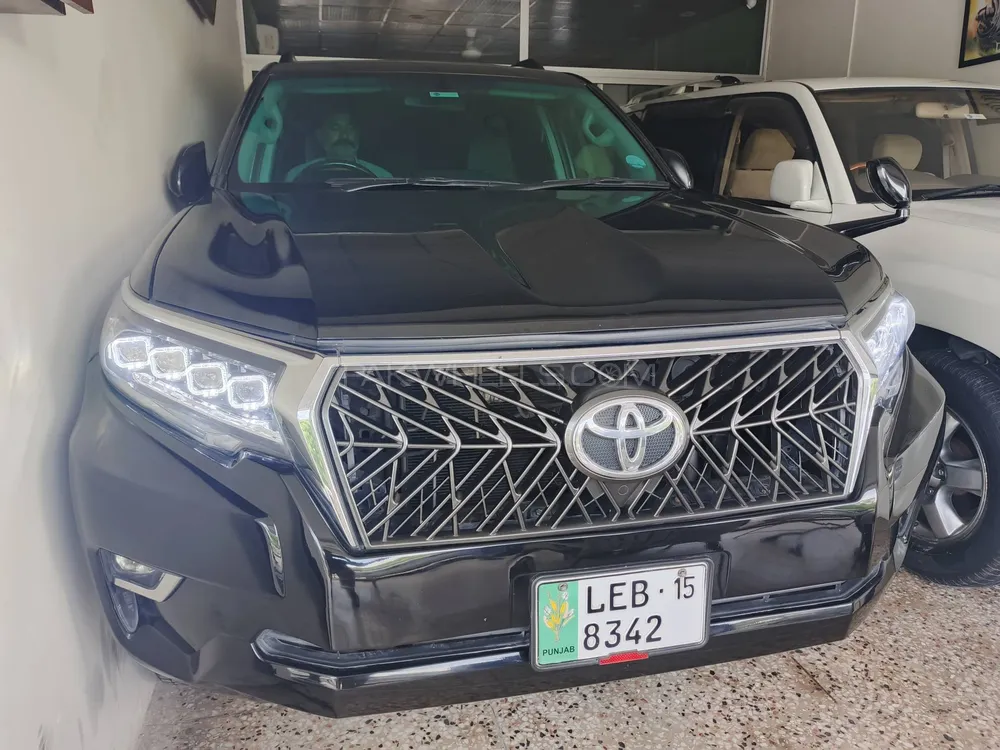 Toyota Prado 2011 for Sale in Islamabad Image-1