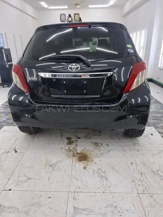 Toyota Vitz 2012 for Sale in Rawalpindi Image-1
